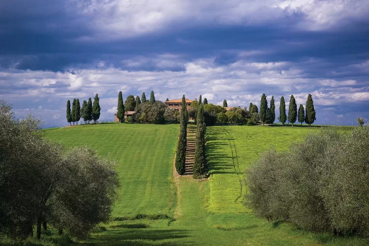 Italy, Tuscany, Val D'Orcia. Farmhouse And Storm Clouds At Sunset.