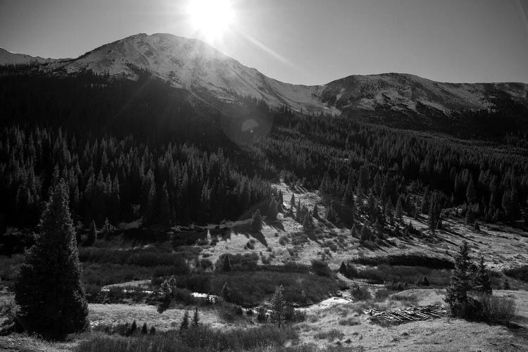 Independance Pass In B&W