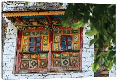 Old house in Zhuokeji Headman's Village, Ngawa Tibetan and Qiang Autonomous Prefecture, China Canvas Art Print - Tibet