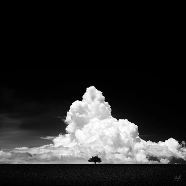 Minimalist Photography: Magic Clouds by Kathrin Federer
