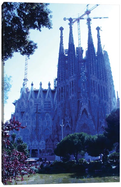 Barcelona Sagrada Canvas Art Print - Artistic Travels