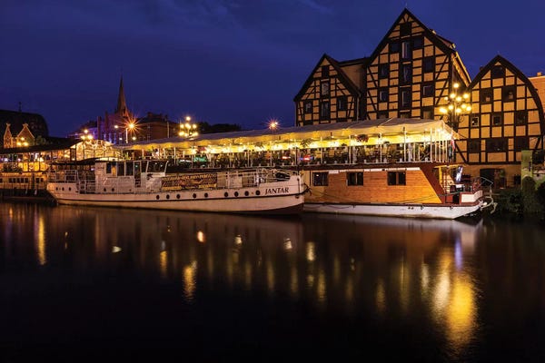 Indigo: Poland, Bydgoszcz II by Mikolaj Gospodarek