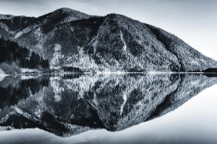 Plansee Mountain Lake, Austria