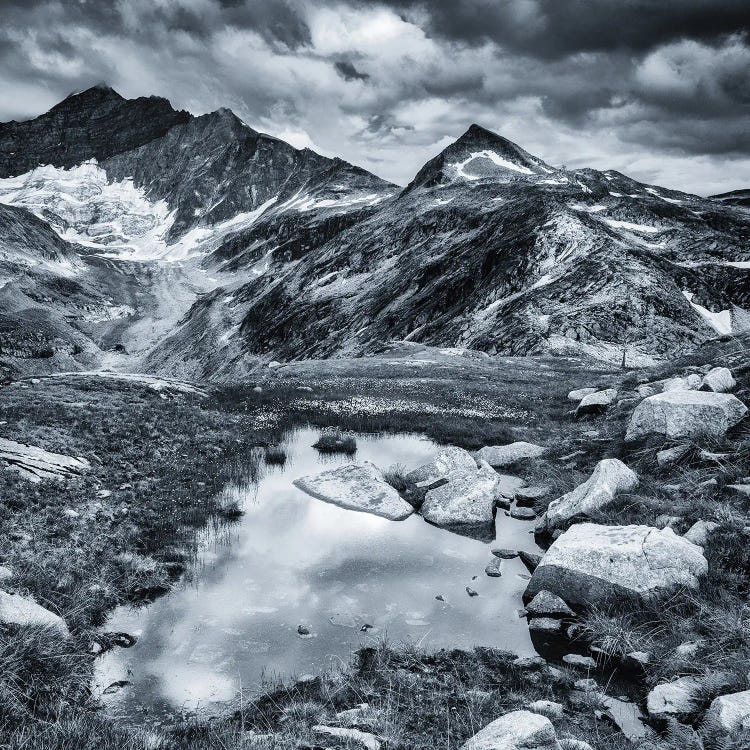 The Weissee Gletscherwelt, High Tauern, Alps, Austria