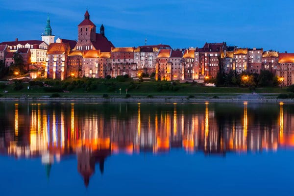 Mikolaj Gospodarek: Poland, Grudziadz by Mikolaj Gospodarek