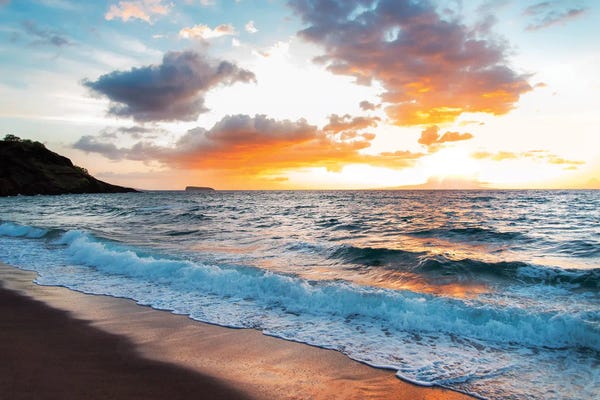 Large Photography - Canvas Prints: Maui Black Sand Beach by Lucas Moore