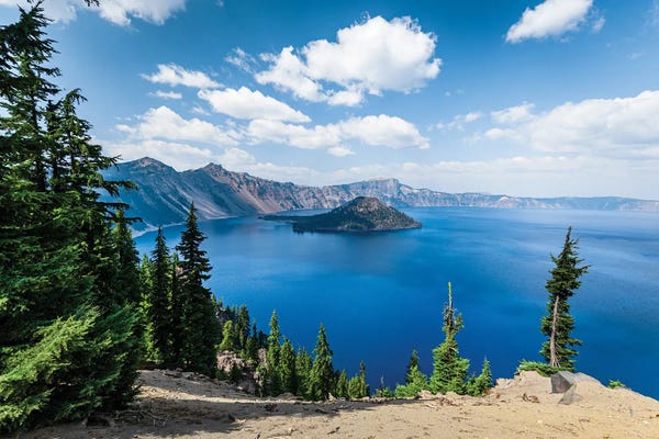 Oregon: Mountain Blues by Lucas Moore
