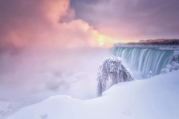Ontario: Sunrise At Niagara Falls by Larry Deng
