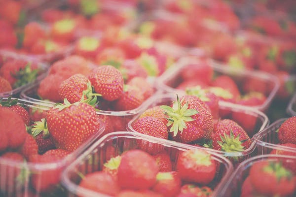 Vintage Styled Photography: Strawberries by Laura Evans