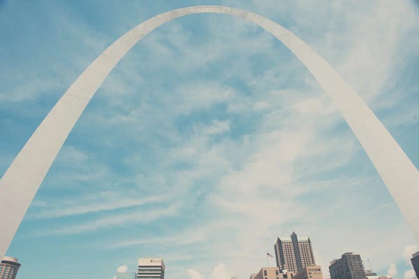 Missouri: The Gateway To The West by Laura Evans