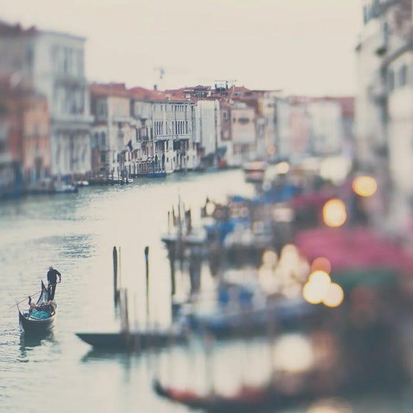 Vintage Styled Photography: Winter In Venice by Laura Evans