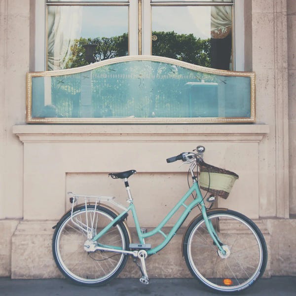 Inspirational Office: All Things European by Laura Evans