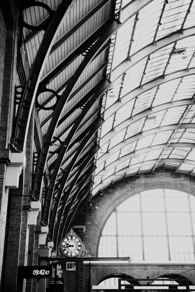 London: Kings Cross Station by Laura Evans