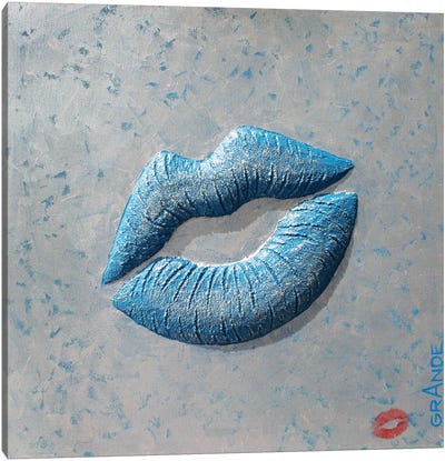 Love Blue Kiss Canvas Art Print - Alla GrAnde