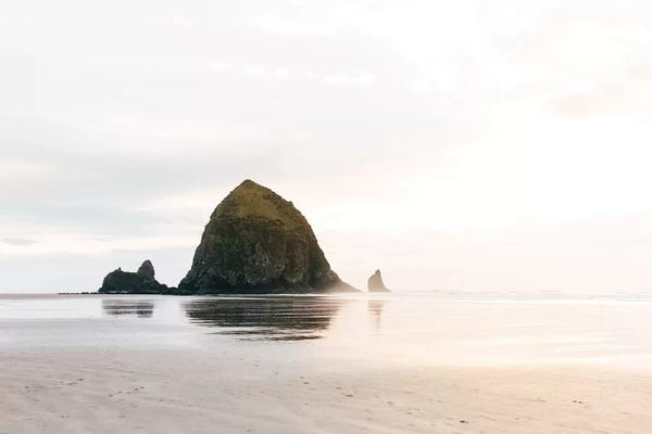Cottagecore Goes Coastal: Canon Beach, Portland, Oregon by lovelylittlehomeco