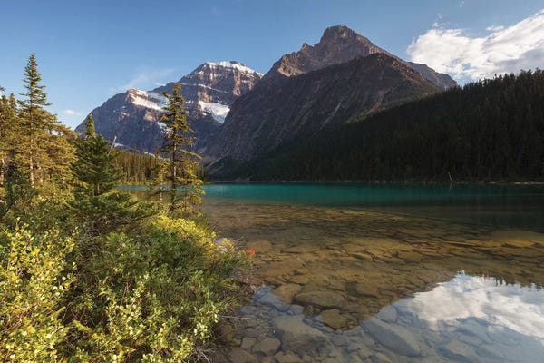 Sergio Lanza: Cavell Lake by Sergio Lanza