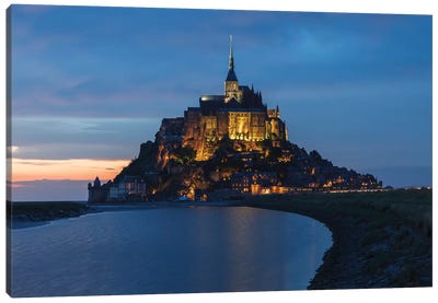 Le Mont-Saint-Michel Canvas Art Print - Famous Places of Worship