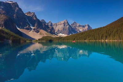 Red Canoe by Sergio Lanza canvas print