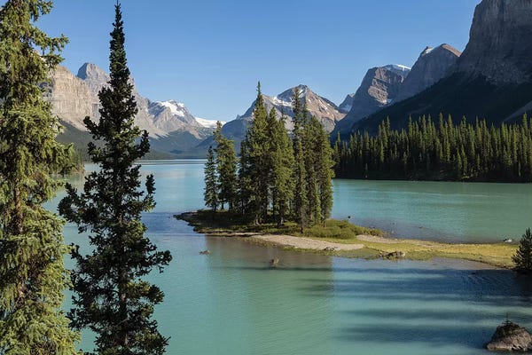 Sergio Lanza: The Island On The Lake by Sergio Lanza