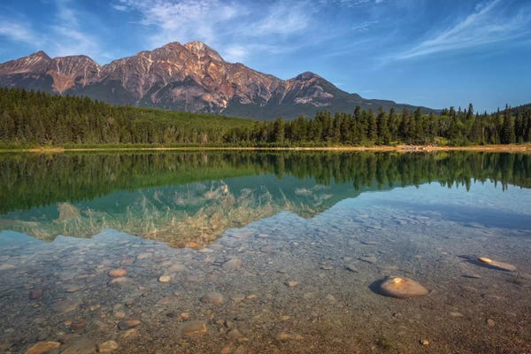 Sergio Lanza: Patricia Lake by Sergio Lanza