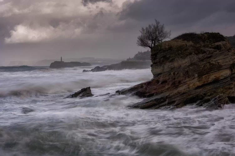 The Power Of The Sea by Sergio Lanza wall art