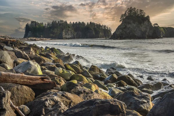 Louis Ruth: Rocky Rialto Rough Seas by Louis Ruth