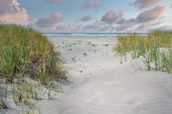 Louis Ruth: Going To The Beach by Louis Ruth
