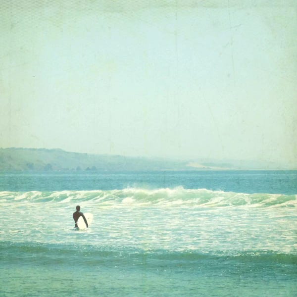 Waves: Sunday Surf by Lupen Grainne