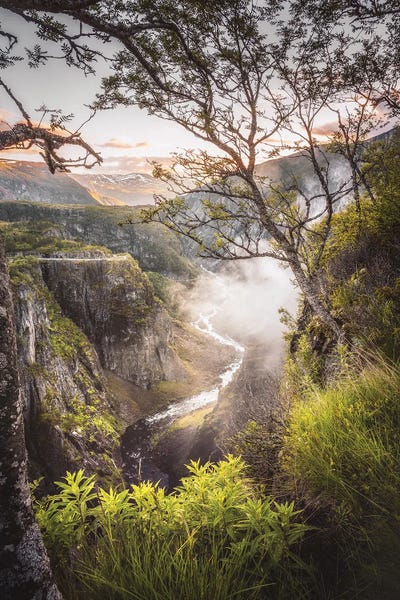 Lauri Lohi: Voringfossen by Lauri Lohi