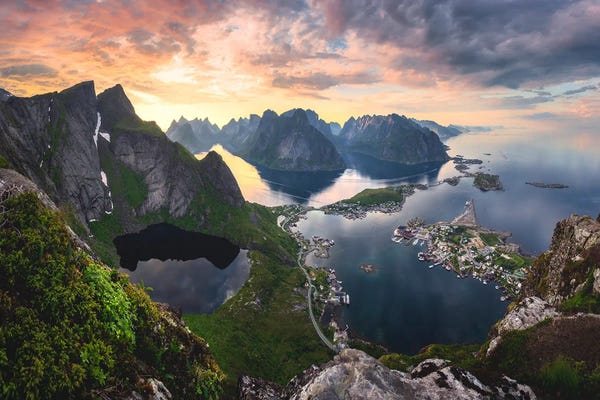 Norway: Midnight Sun In Reinebringen by Lauri Lohi