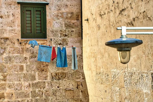 Masonry: Ancient Customs by Marco Carmassi