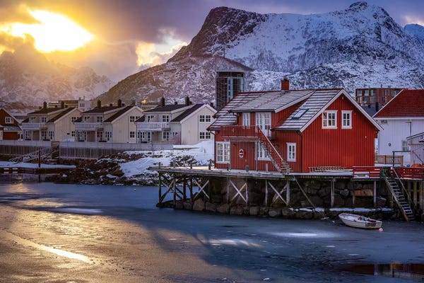 Snowy Mountains: Good Morning by Marco Carmassi