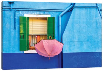 Pink Umbrella In Venice Canvas Art Print - Marco Carmassi