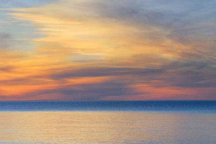 Cloudy Sunset, Lake Superior, Upper Peninsula, Michigan, USA