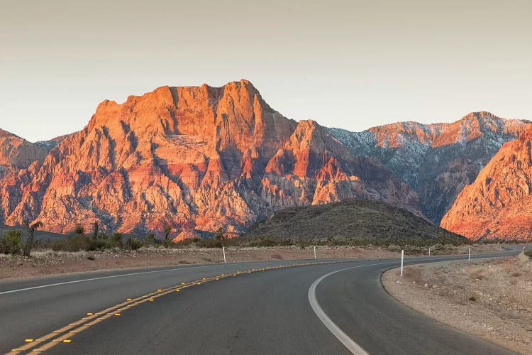 Mount Wilson, Keystone Thrust (Wilson Cliffs), Red Rock Canyon National Conservation Area, Nevada, USA