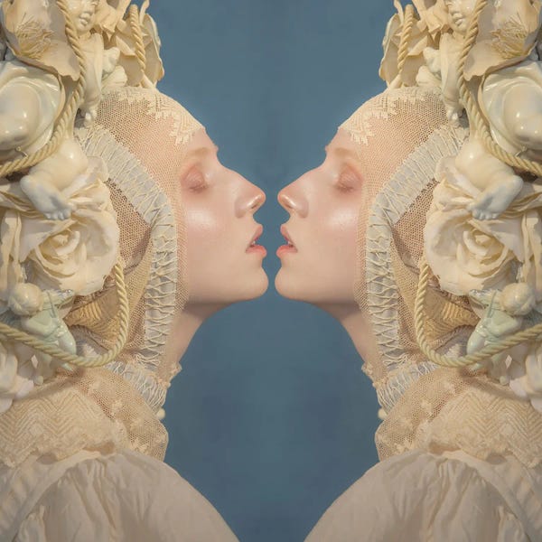 Accessories: Psyche IV by Michaela Durisova