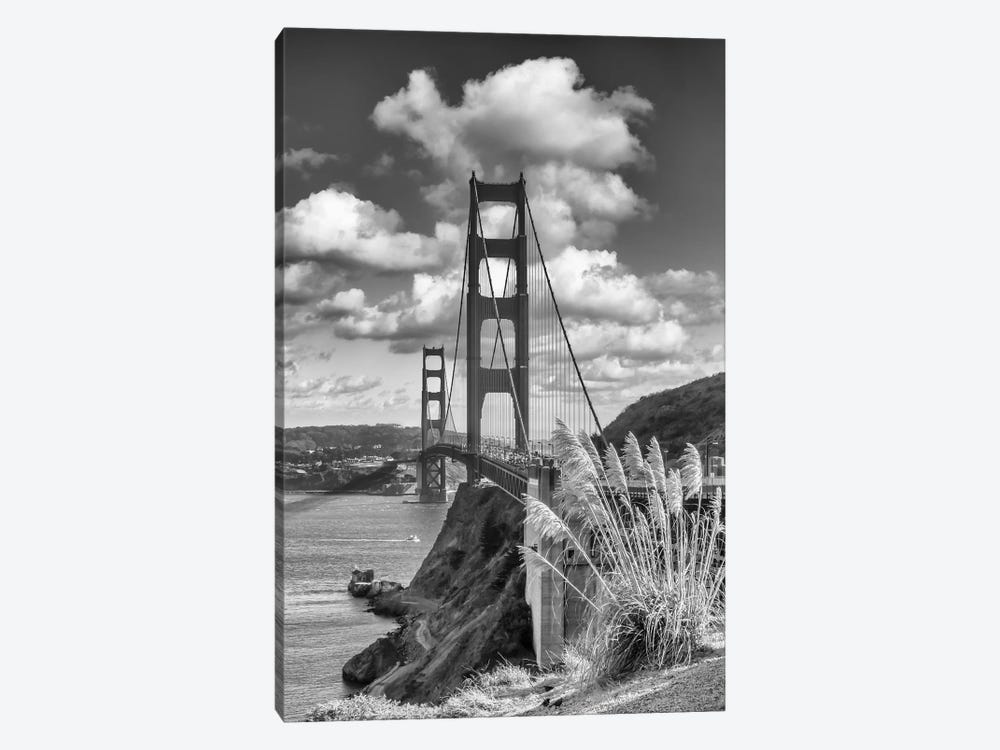 San Francisco Golden Gate Bridge - Monochrome by Melanie Viola 1-piece Canvas Art
