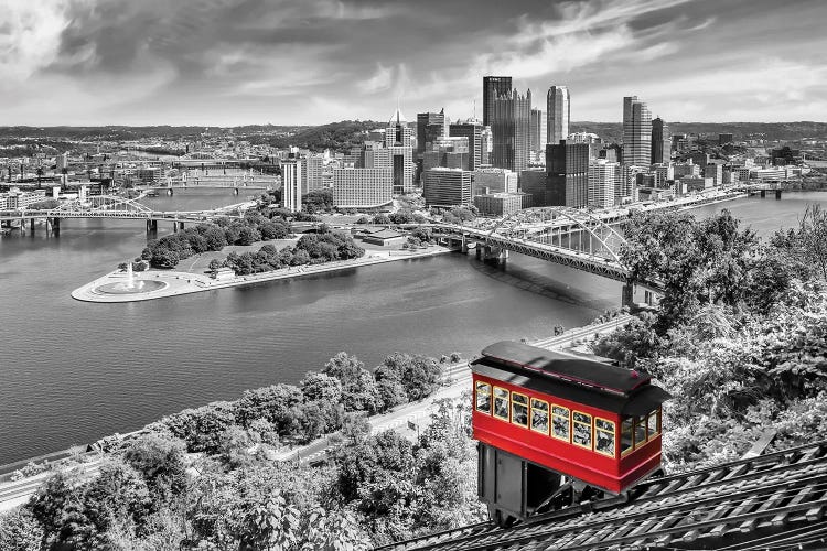 Impressive Pittsburgh Skyline With Duquesne Incline - Colorkey