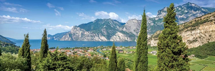 Lake Garda Heavenly Panoramic View