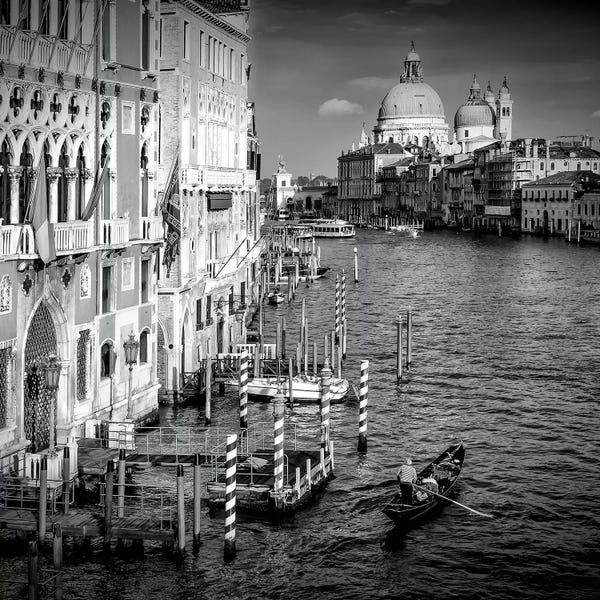 Venice: Venice Canal Grande & Santa Maria Della Salute by Melanie Viola