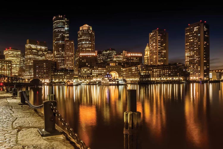 Boston Fan Pier Park & Skyline At Night