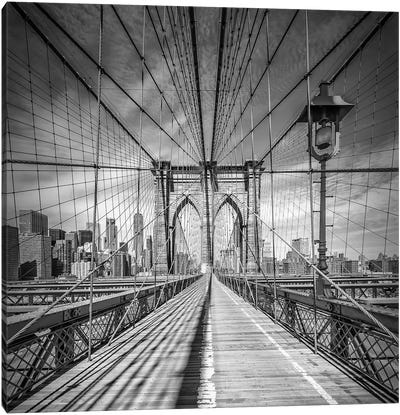 New York City Brooklyn Bridge Canvas Art Print - New York City Skylines