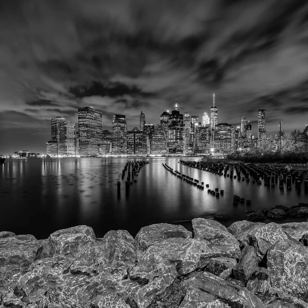 New York City Skylines: Manhattan Skyline Evening Atmosphere In New York City | Monochrome by Melanie Viola