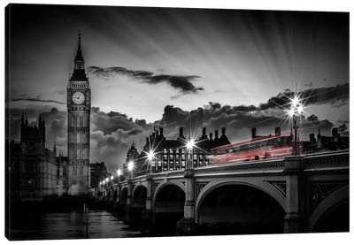 London Westminster Bridge At Sunset Canvas Art Print - Sunrises & Sunsets Scenic Photography