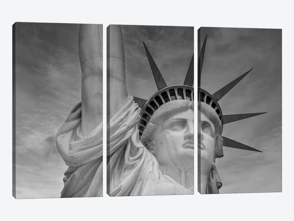 New York City Statue Of Liberty | Monochrome by Melanie Viola 3-piece Canvas Art Print
