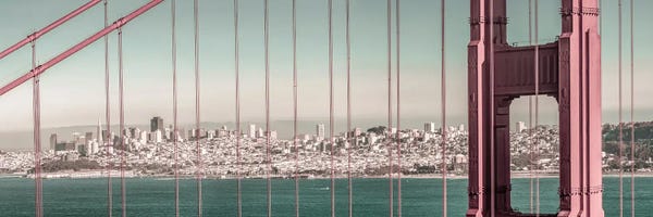 San Francisco: Golden Gate Bridge Panorama | Urban Vintage Style by Melanie Viola