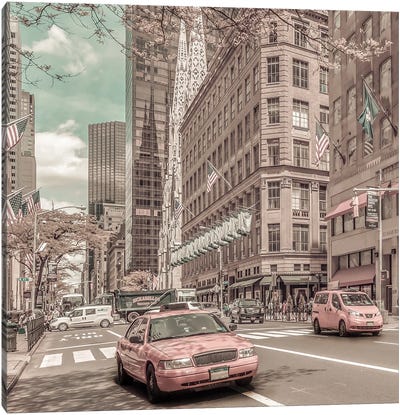 Manhattan 5Th Avenue | Urban Vintage Style Canvas Art Print - Black & White Cityscapes