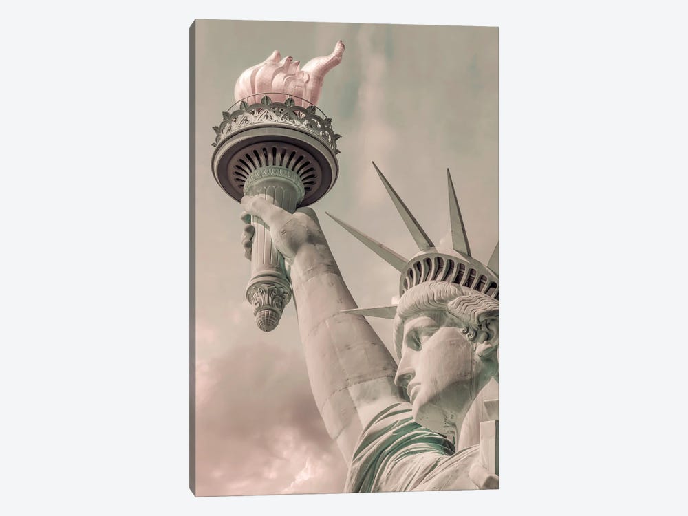 New York City Statue Of Liberty | Urban Vintage Style by Melanie Viola 1-piece Canvas Print