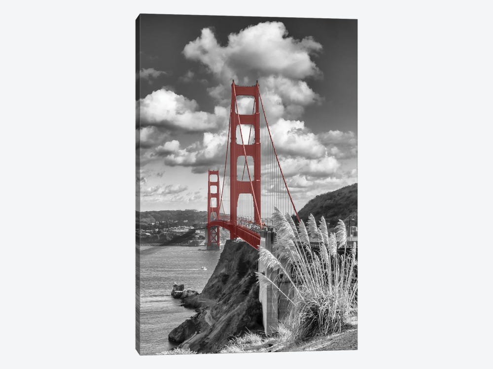 Iconic Golden Gate Bridge | Colorkey by Melanie Viola 1-piece Canvas Art