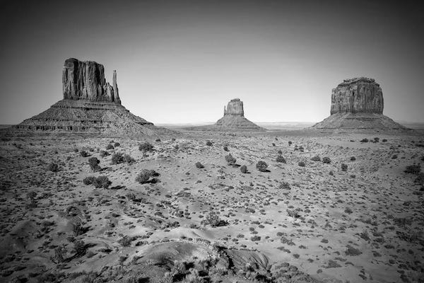 Utah: Monument Valley by Melanie Viola